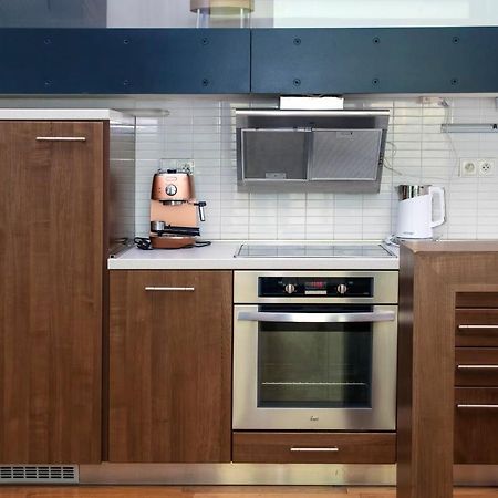 Modern Apartment With Terrace And Air Conditioning Praga Esterno foto
